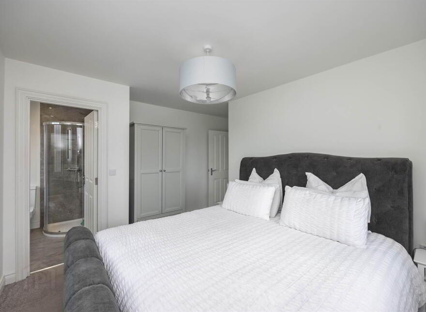 26 Mealough Lane, Carryduff, Belfast, BT8 8JG