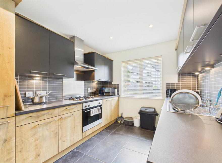 97 Coopers Mill Avenue, Dundonald, Belfast, BT16 1WR