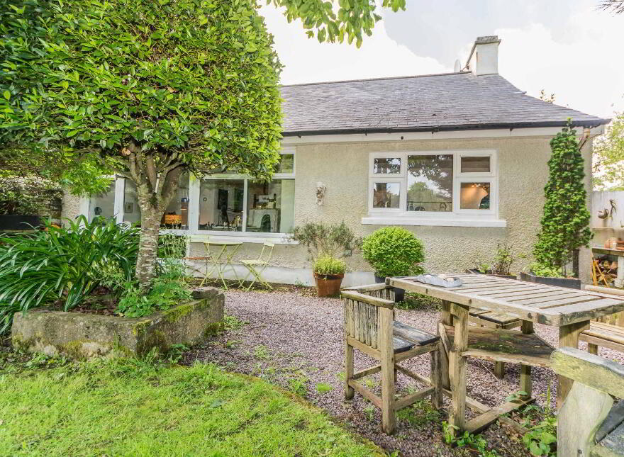 Chapel Lane, Ballydehob, P81C527