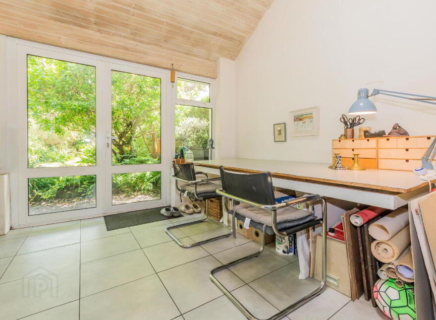Chapel Lane, Ballydehob, P81C527