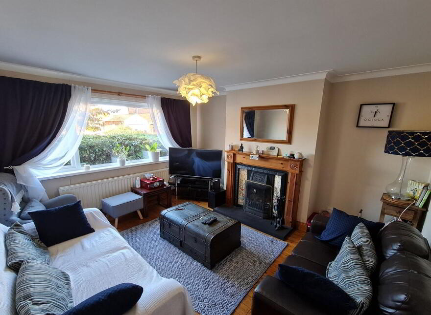 19 Prince Edward Park, Belfast, BT9 5FZ