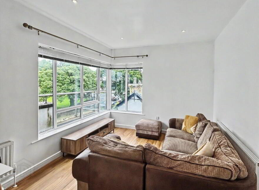 11 Oaktree Manor, Coolafinny Road, Eglinton, Derry/Londonderry, BT47 3PG