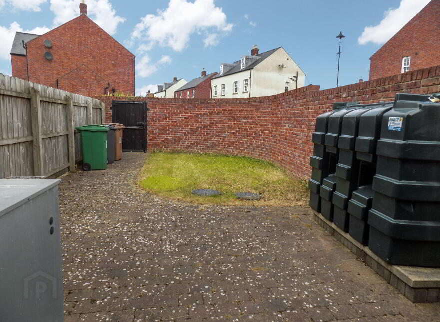 18 Breton Road, Lisburn, BT28 3YY