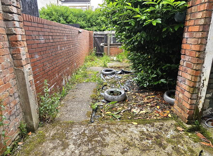 26 Leroy Street, Belfast, BT14 8AU