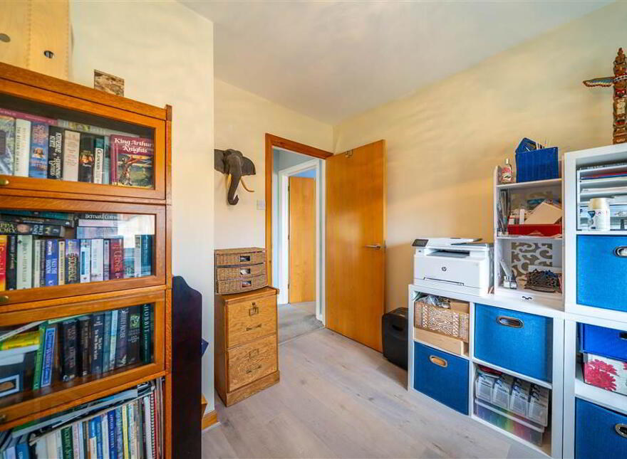 10 Cove Avenue, Groomsport, BT19 6HX