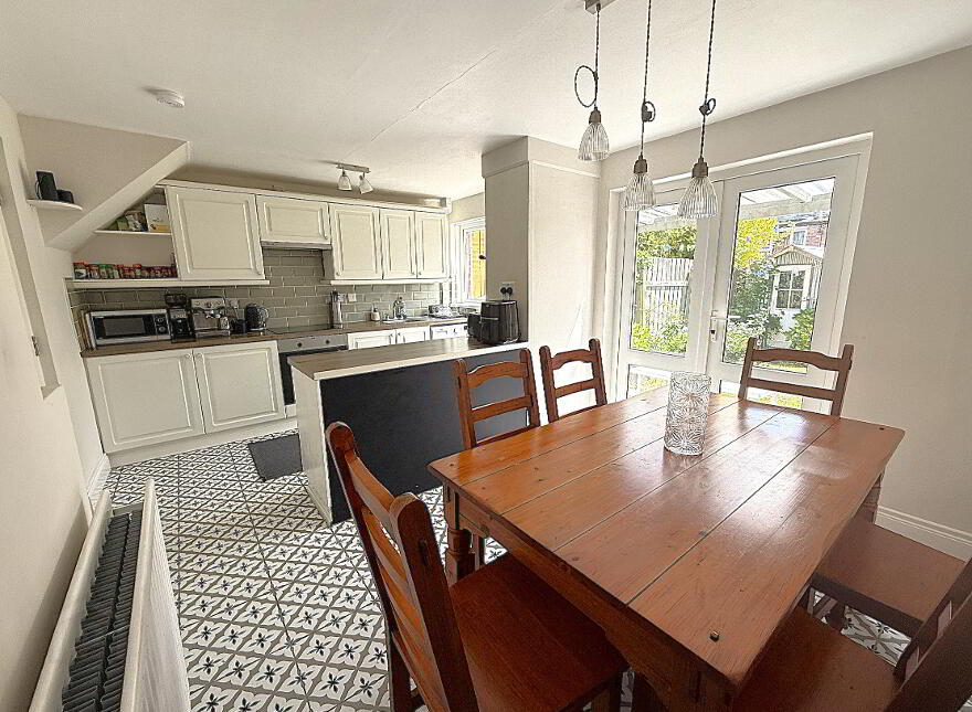 12 Fenbank, Lisburn, BT27 4JD