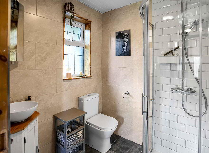 2 Rose Cottage, Turner's Hill, Kingscourt, A82Y368