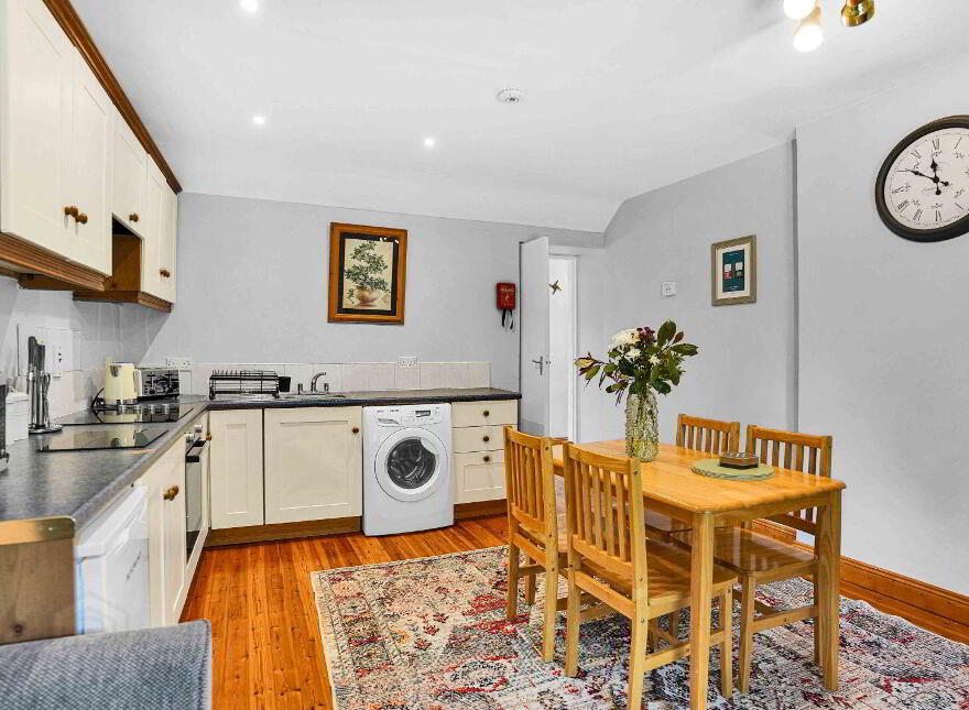 2 Rose Cottage, Turner's Hill, Kingscourt, A82Y368