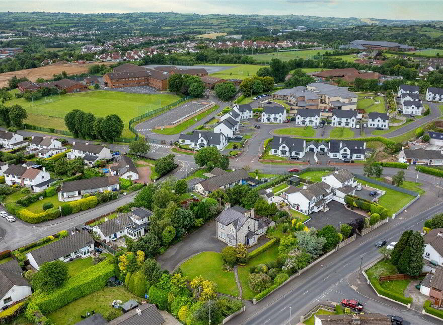 28 Upper Damolly Road, Newry, BT34 1JU