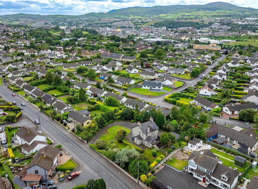 28 Upper Damolly Road, Newry, BT34 1JU