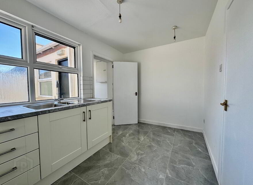 2 Hamilton Terrace, Lurgan, BT66 7DX