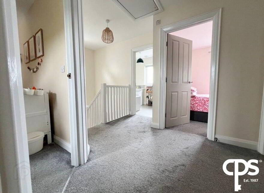 73 Gortnessy Meadows, Derry, BT47 3FW
