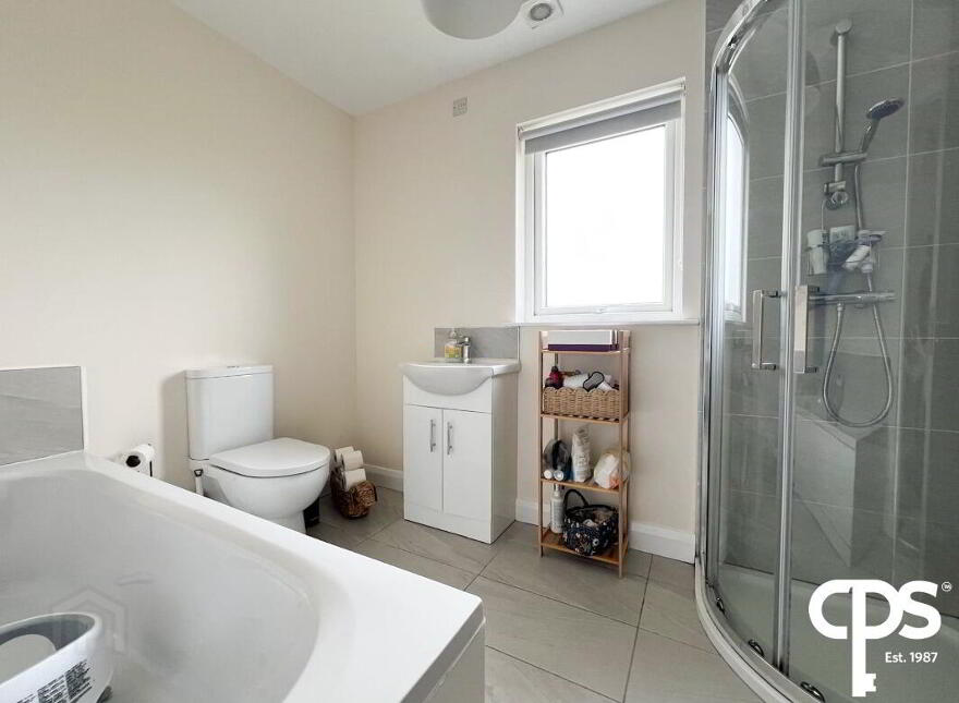 73 Gortnessy Meadows, Derry, BT47 3FW