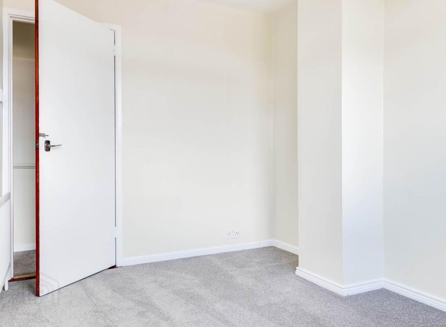 6 Bowmount Park, Newtownards, BT23 8SS