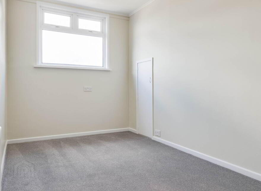 6 Bowmount Park, Newtownards, BT23 8SS