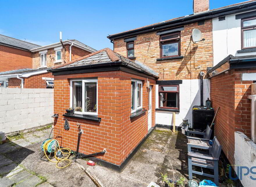 76 Andersonstown Park, Belfast, BT11 8FG