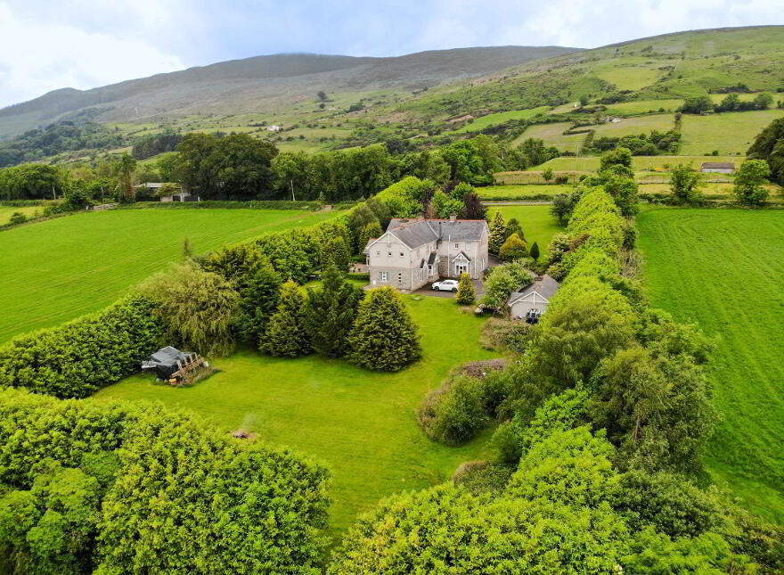 39 Ballintemple Road, Newry, BT35 8LQ
