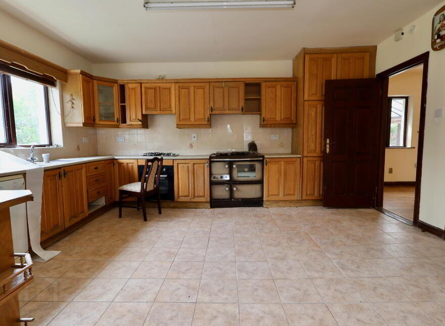Clonark, Cornafulla, Drumlosh, N37WR66