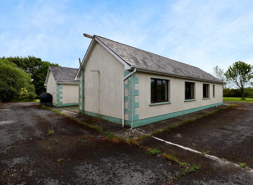 Clonark, Cornafulla, Drumlosh, N37WR66