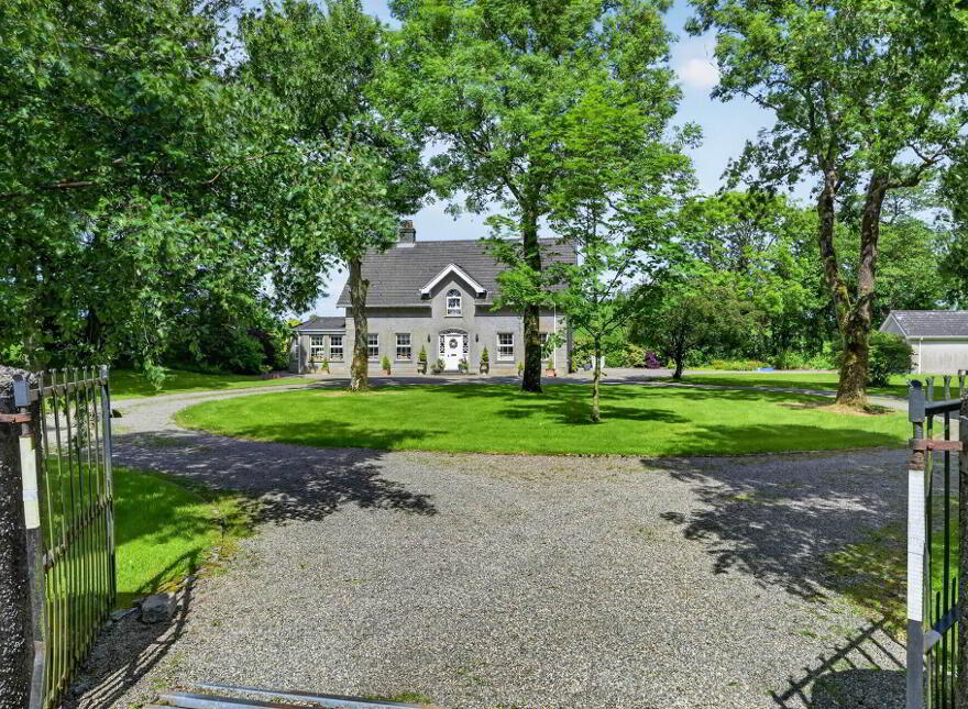 59 Dublinhill Road, Dromore, BT25 1SY