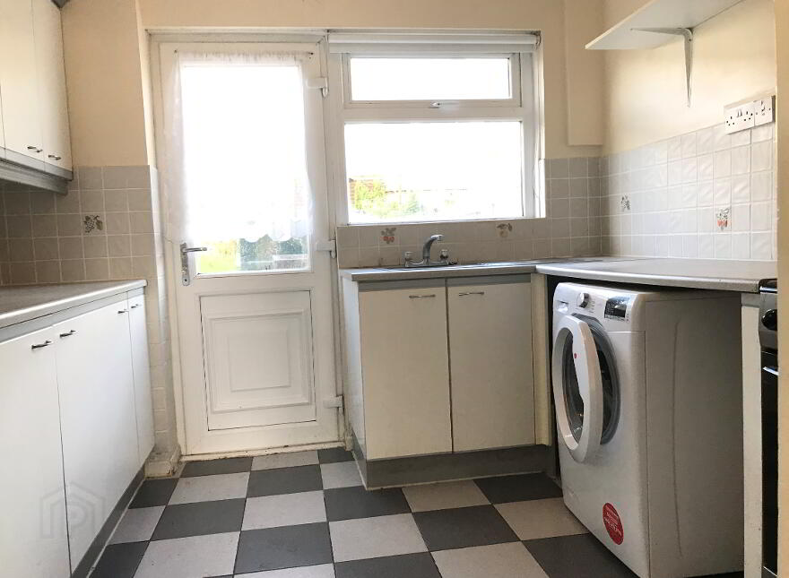 43 Glenkeen Drive, Greenisland, Carrickfergus, BT38 8XQ