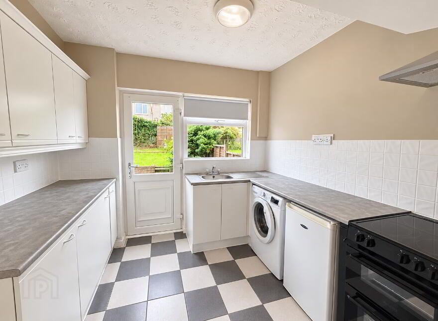 43 Glenkeen Drive, Greenisland, Carrickfergus, BT38 8XQ