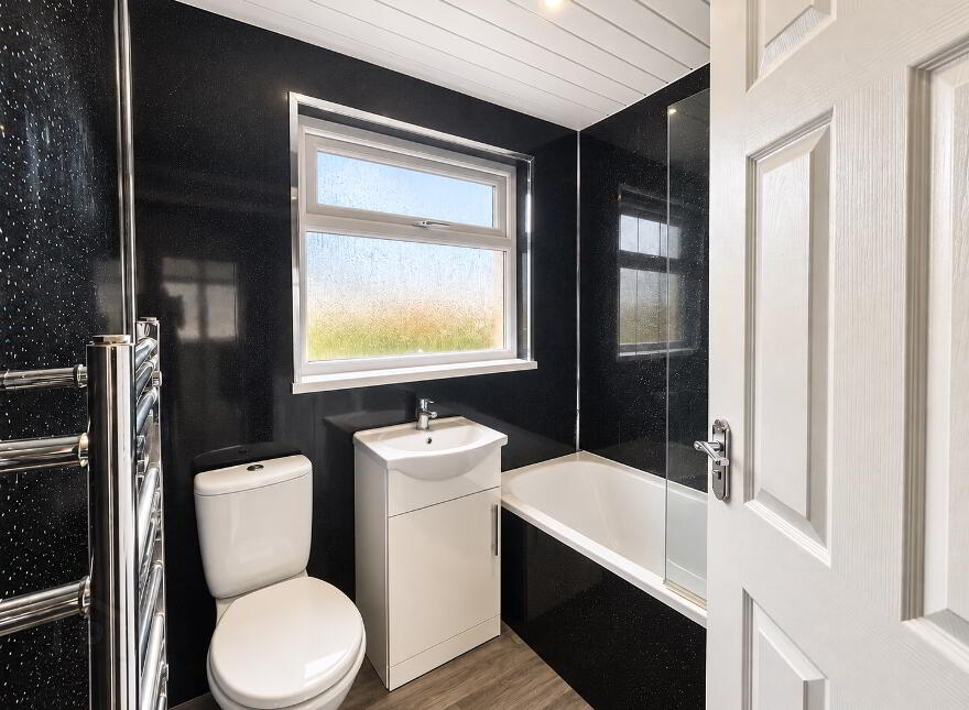 43 Glenkeen Drive, Greenisland, Carrickfergus, BT38 8XQ