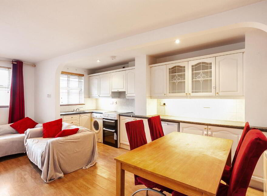 17 Sandringham Street, Belfast, BT9 7DR