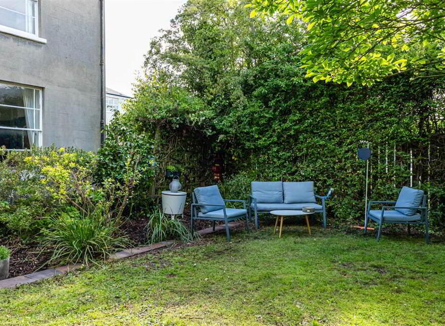 1 Wellington Park Terrace, Malone, Belfast, BT9 6DR