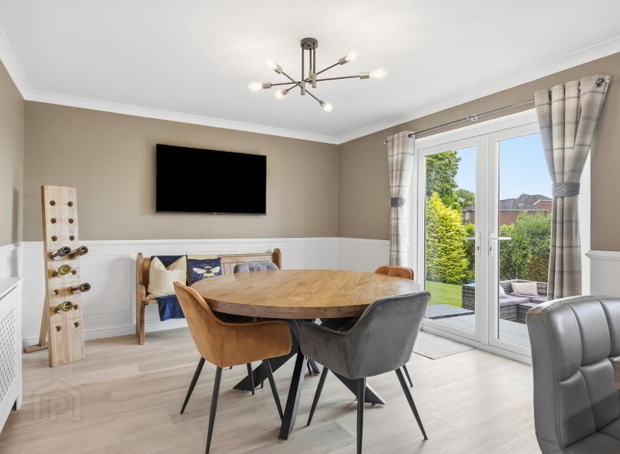 11 Lambert Rise, Dundonald, Belfast, BT16 1LQ