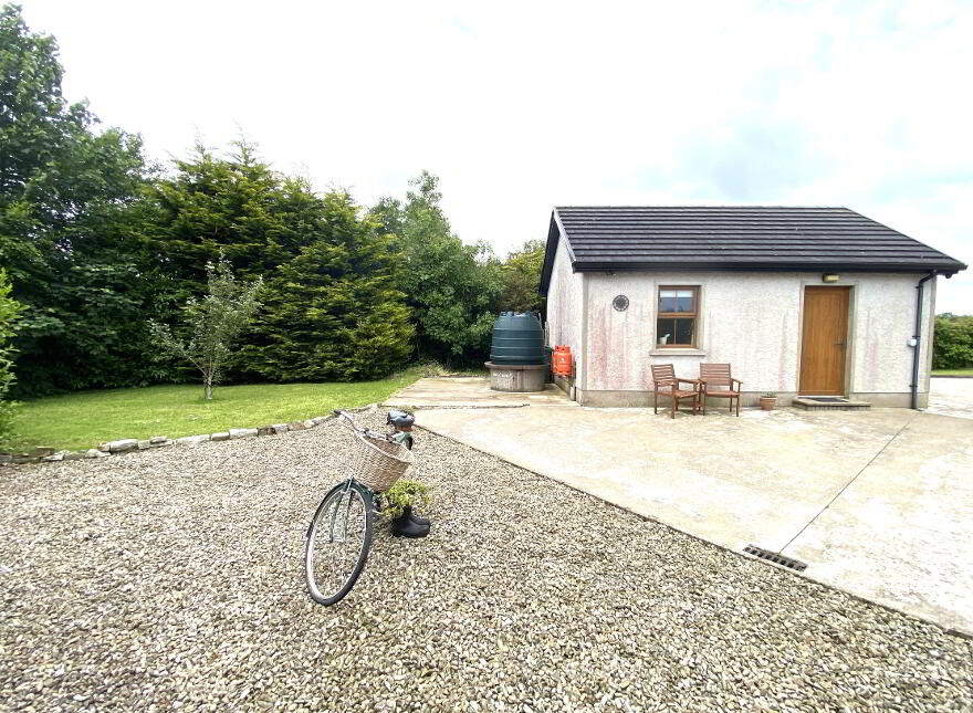 33 Aghadulla Road, Dromore, Omagh, BT78 5BX