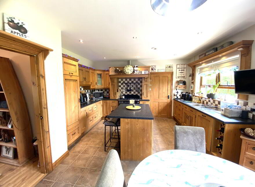 33 Aghadulla Road, Dromore, Omagh, BT78 5BX