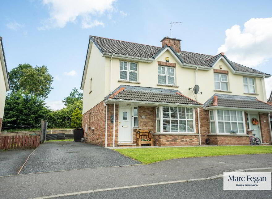 105 Carrigart Crescent, Tullygally, Craigavon, BT65 5EG