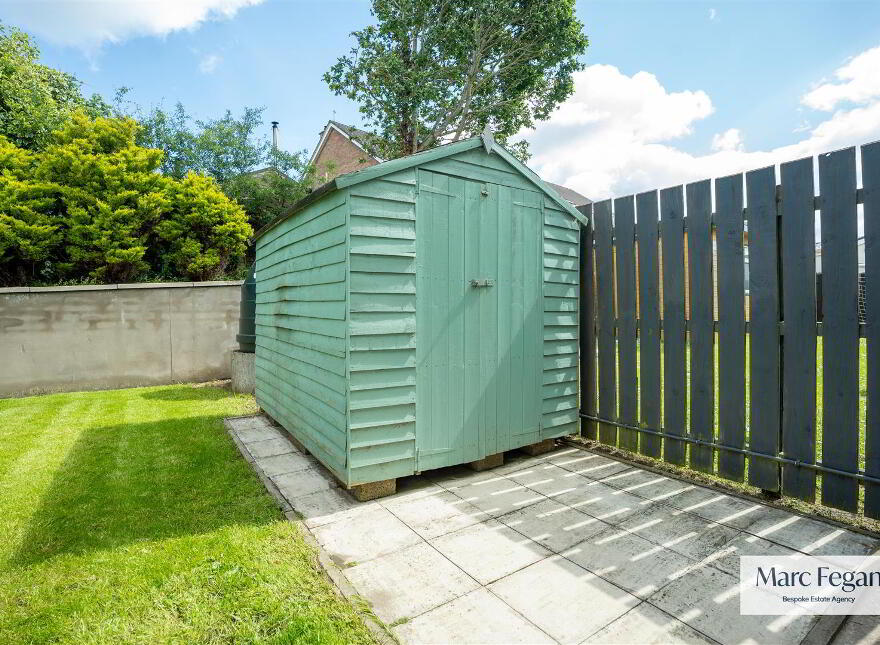 105 Carrigart Crescent, Tullygally, Craigavon, BT65 5EG