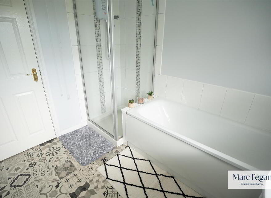 105 Carrigart Crescent, Tullygally, Craigavon, BT65 5EG