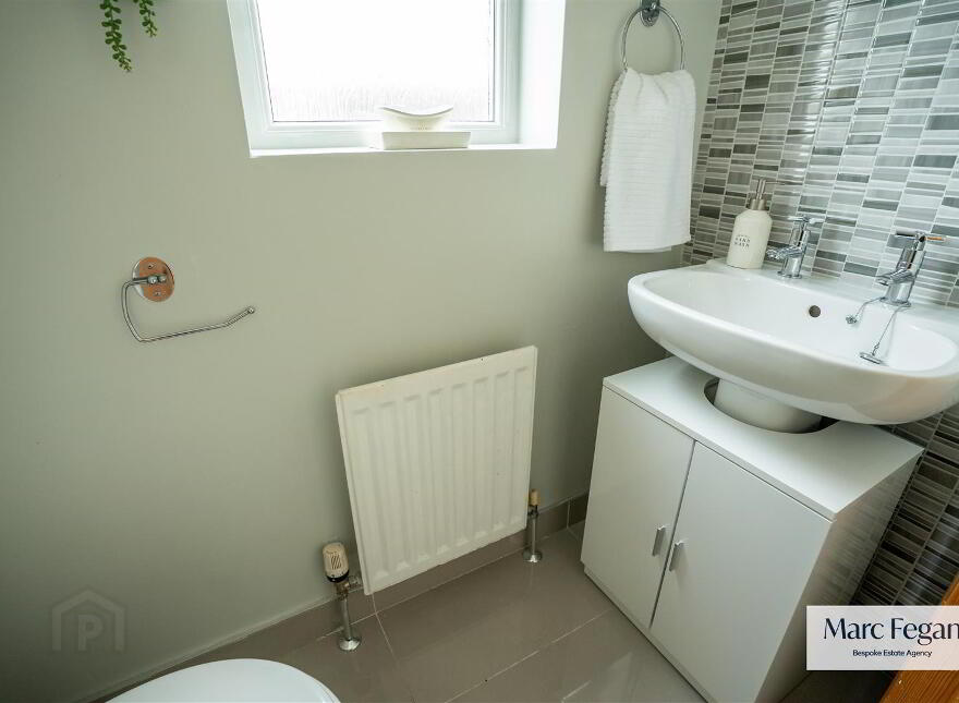 105 Carrigart Crescent, Tullygally, Craigavon, BT65 5EG