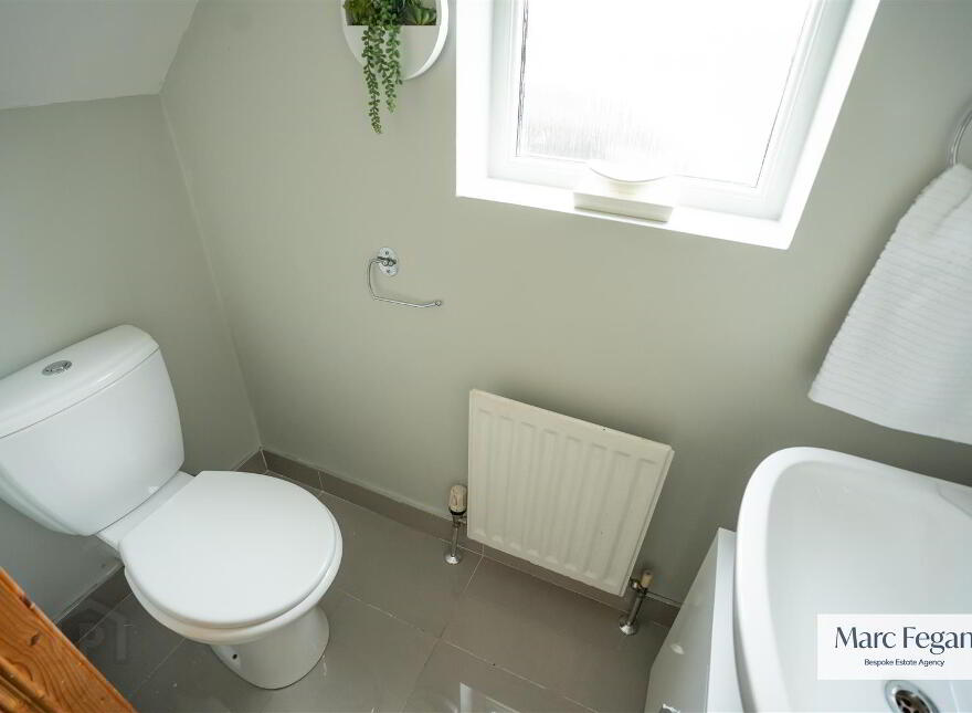 105 Carrigart Crescent, Tullygally, Craigavon, BT65 5EG