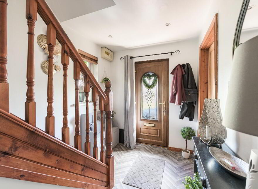 39 Collingdale, Lurgan, BT66 8HS