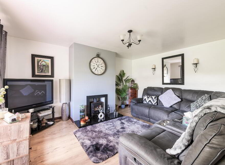 39 Collingdale, Lurgan, BT66 8HS
