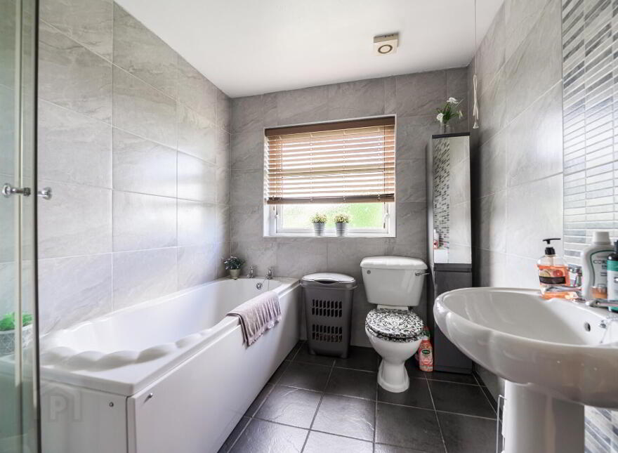 39 Collingdale, Lurgan, BT66 8HS