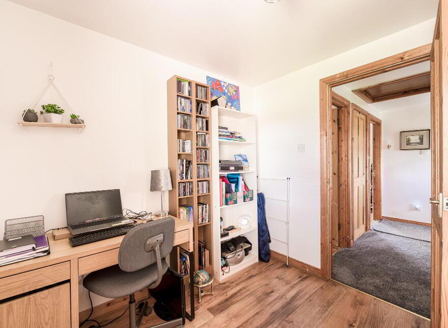 39 Collingdale, Lurgan, BT66 8HS