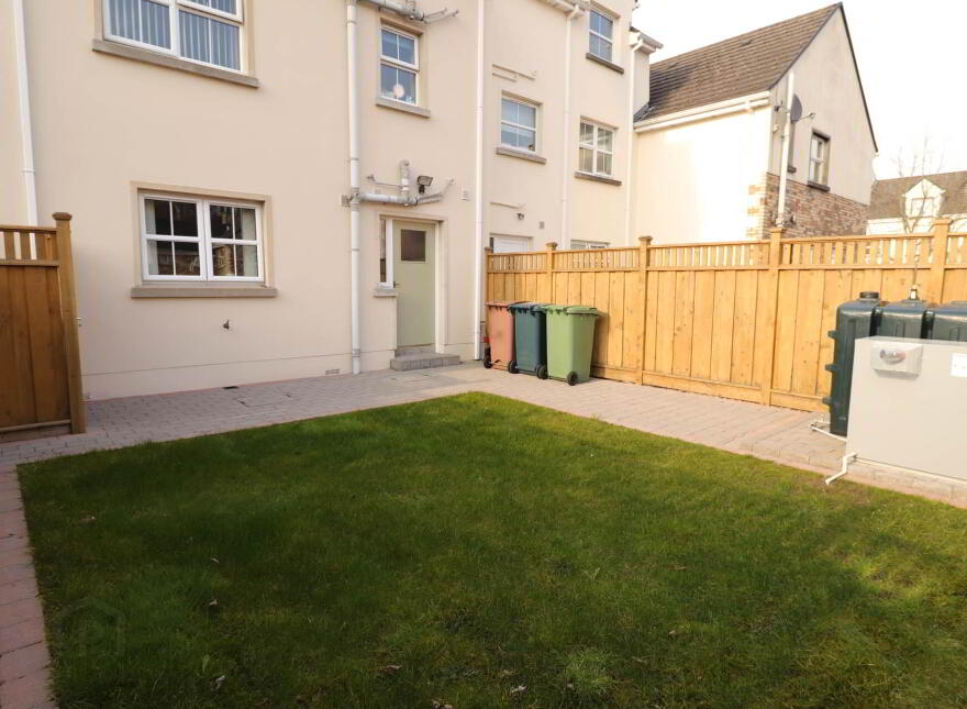 12 Featherbed Glade, Rossorry, Enniskillen, BT74 7HW