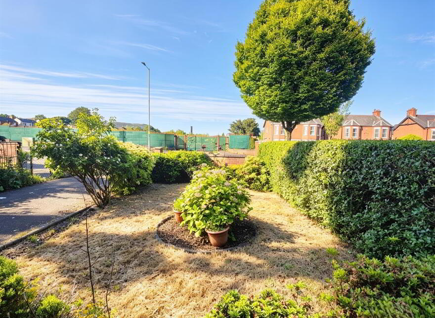 622 Crumlin Road, Belfast, BT14 7GL