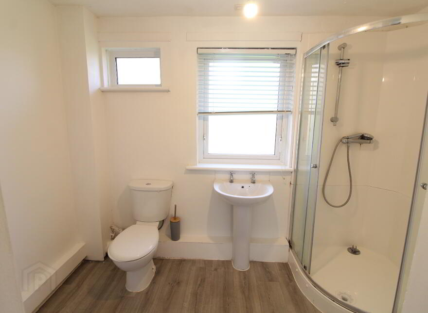 2f Rathcoole Close, Newtownabbey, BT37 9AP