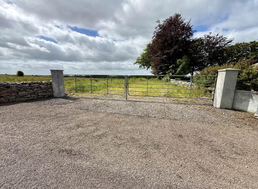 Quinaltagh, Garrafrauns, Tuam, H54WD62