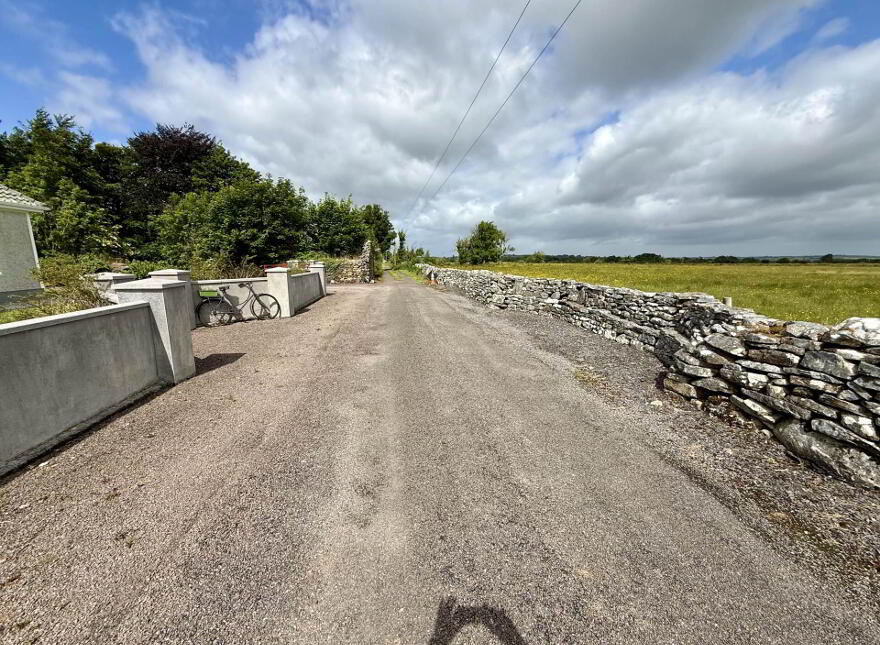 Quinaltagh, Garrafrauns, Tuam, H54WD62