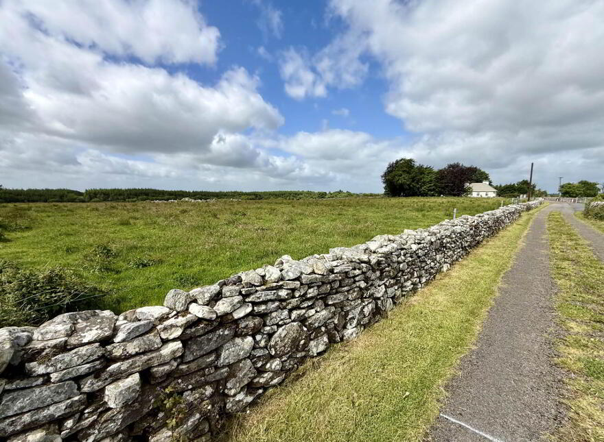 Quinaltagh, Garrafrauns, Tuam, H54WD62