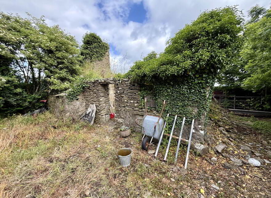 Quinaltagh, Garrafrauns, Tuam, H54WD62