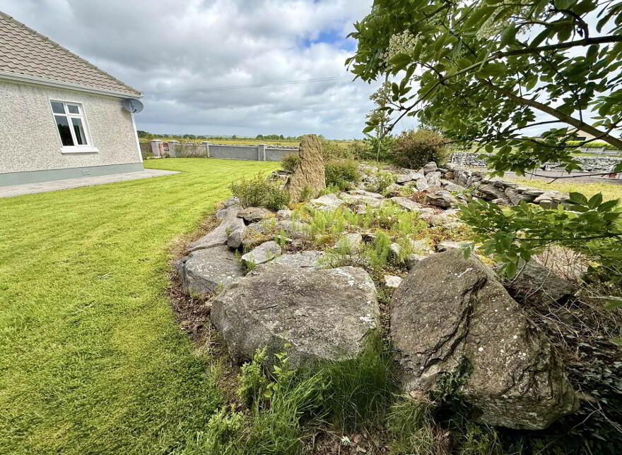 Quinaltagh, Garrafrauns, Tuam, H54WD62