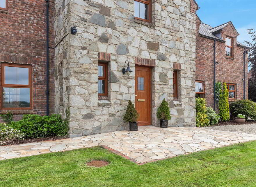 11 Carnbank, Templepatrick, BT39 0FB